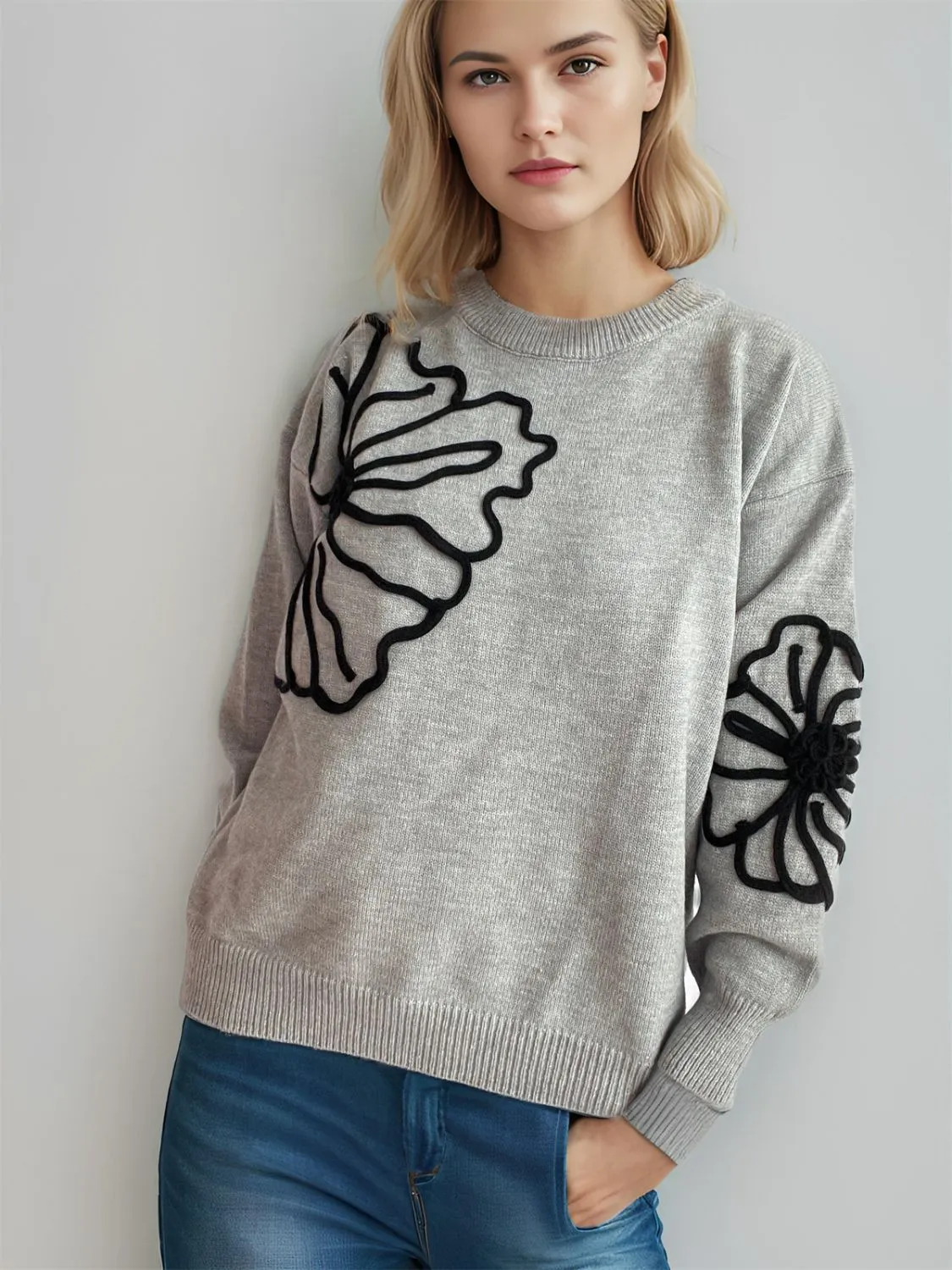 🌼 Flower Round Neck Long Sleeve Sweater 🌼