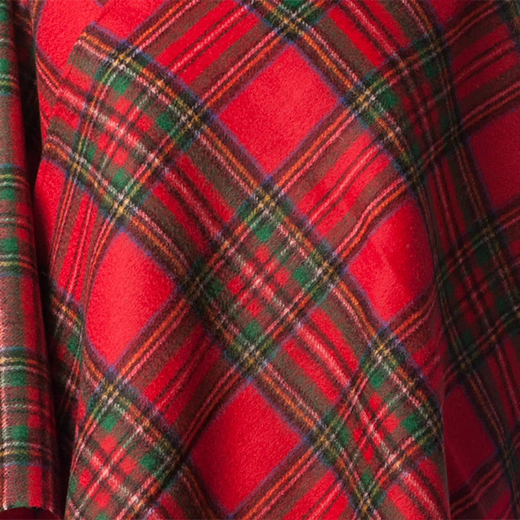 Edinburgh Lambswool Long Tartan Cape Lindsay