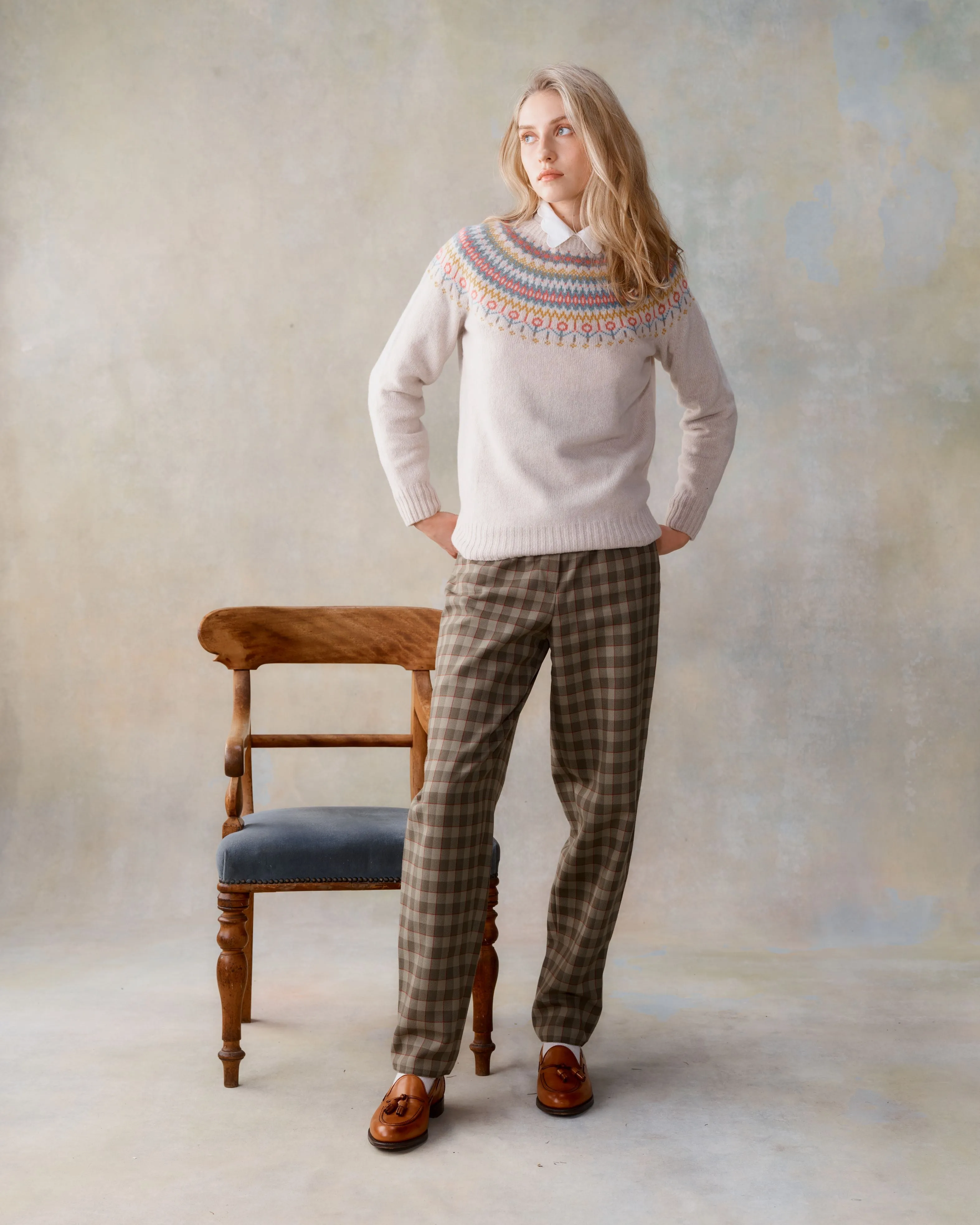 Elegant Swansdown Fair Isle Yoke Crew Neck Sweater for Stylish Comfort