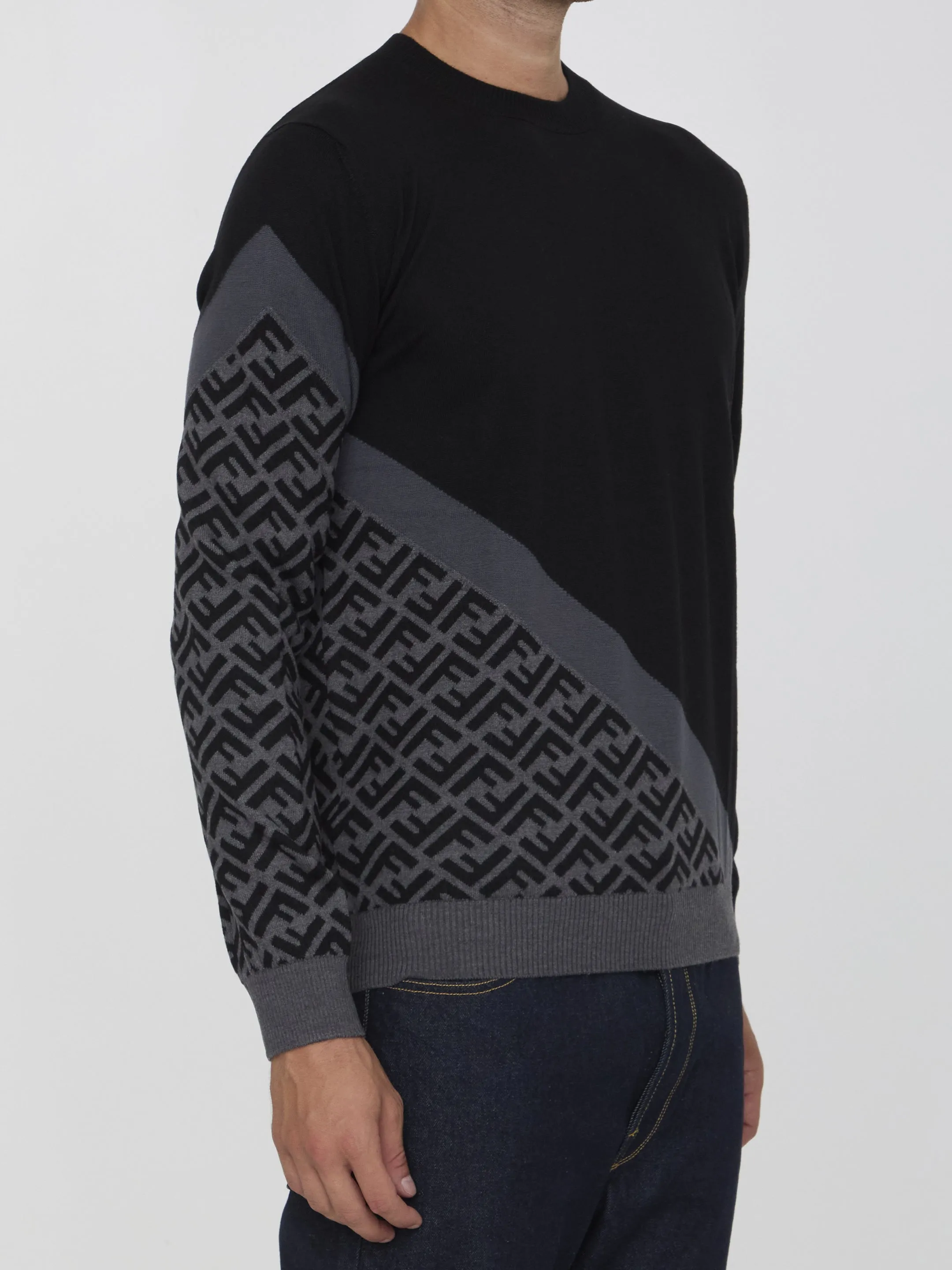 Fendi Men's Wool Pullover In Black Wool