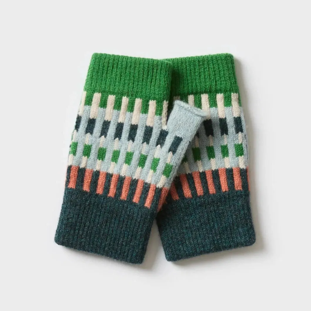 Harbour Fingerless Mittens - Ink and Rosehip