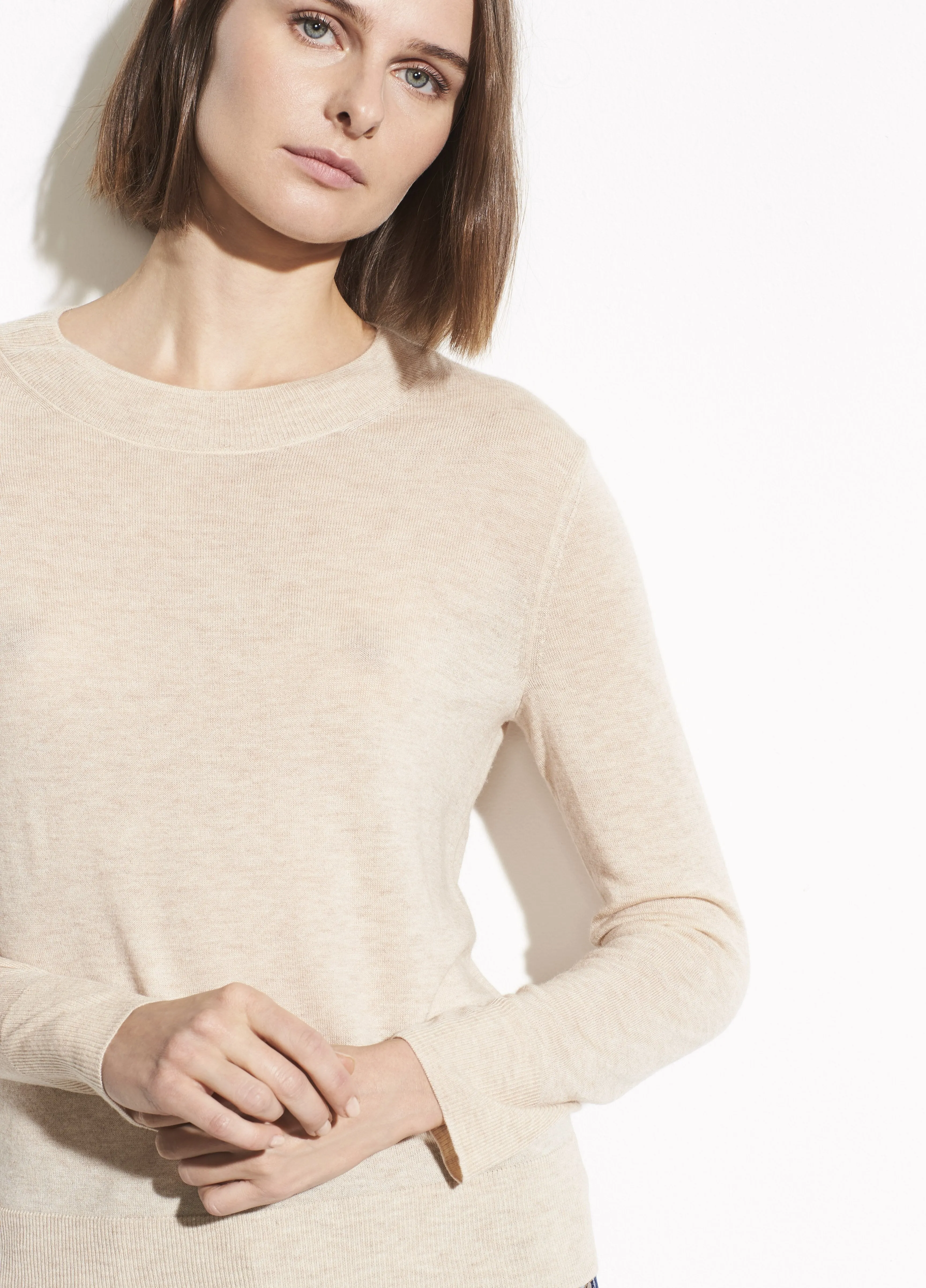 Lightweight Pullover in H Oat