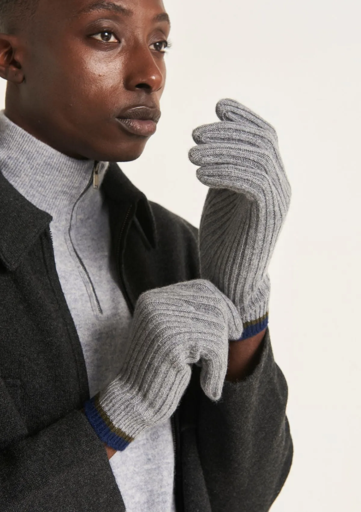 Mens Cashmere Gloves in Derby Grey