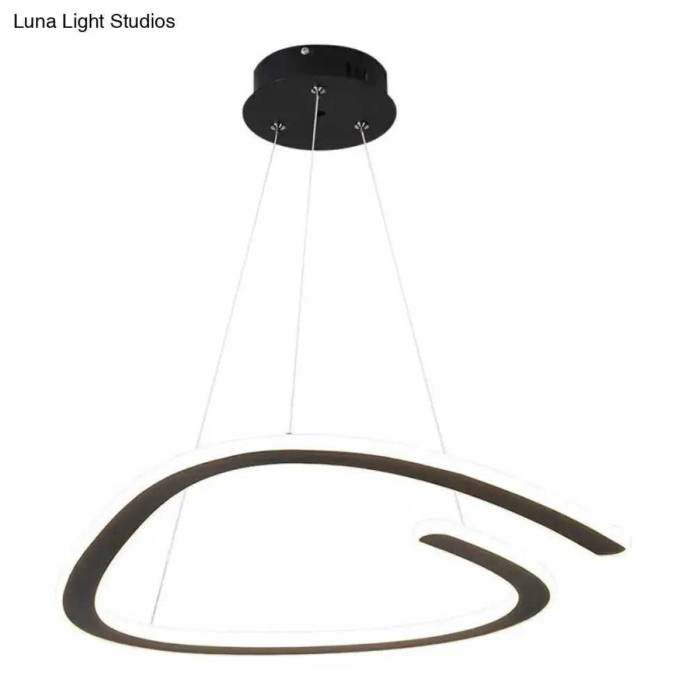 Sleek Black Triangle Chandelier: LED Suspension Light in White/Warm Light