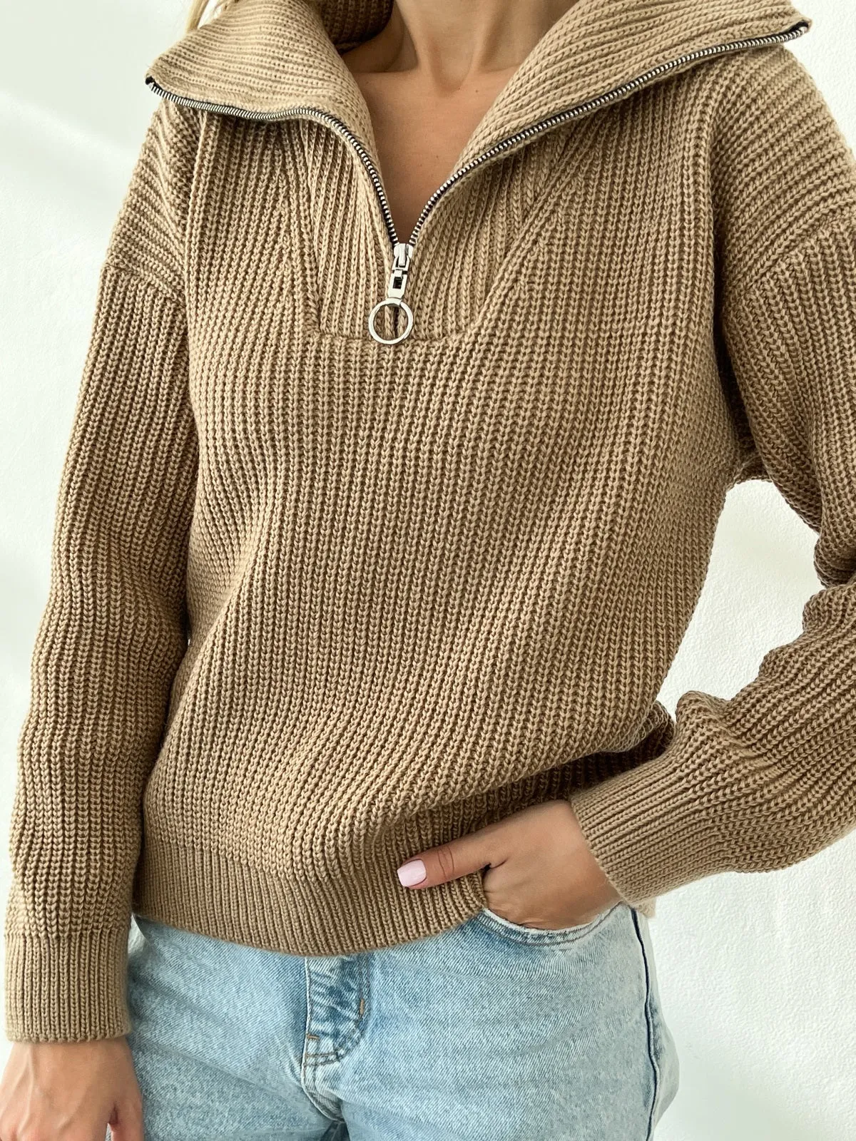 Stylish S/L Sweater Woolen Thread Zip Collar Neckline Comfortable Women Clothing